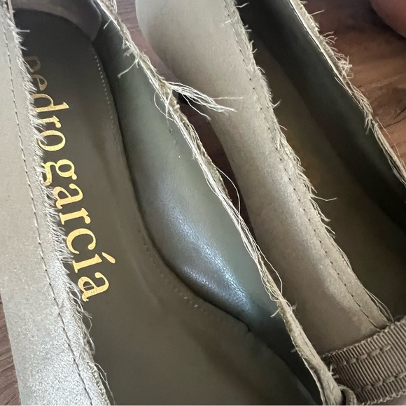 Pedro Garcia Satin & Swarovsky Crystals Heels - Picture 10 of 15